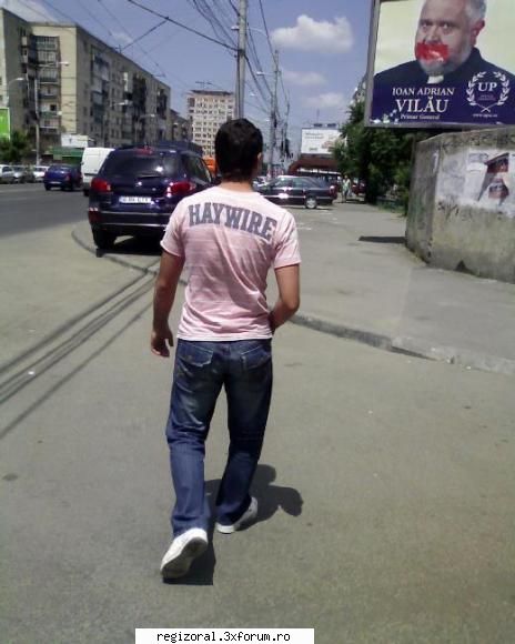 de abia iesisem de la scoala ! nu criticati ! doar savurati ! sal . jorj3 is back =))